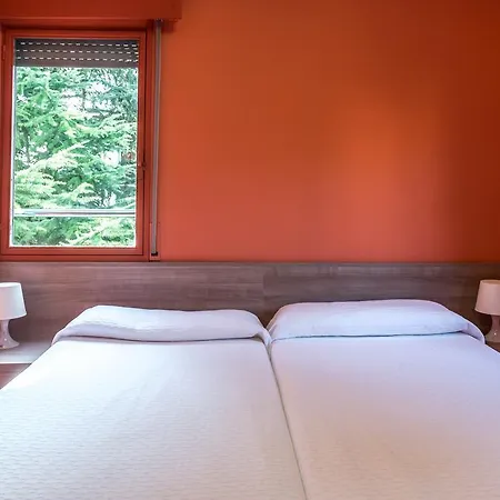 Affittacamere Residencia Salesiana Marti-codolar Barcellona