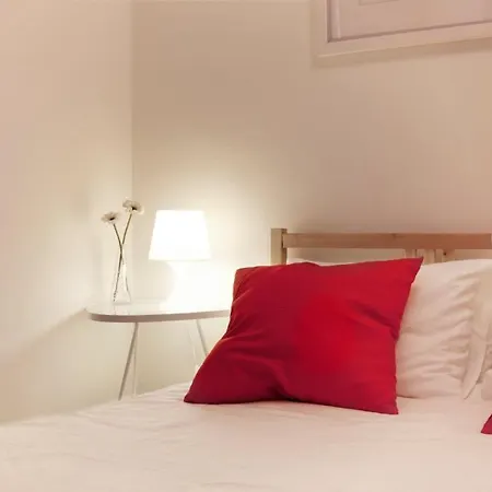 Oda ve Kahvaltı Spot Smart Nomad *