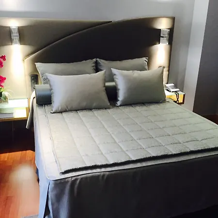 Hotel Sansi