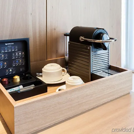 Hotel Ac Diagonal L'illa By Marriott Barcelona