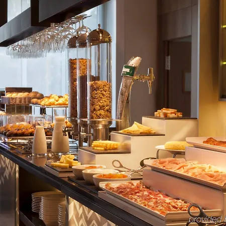Hotel Ac Diagonal L'illa By Marriott Barcelona