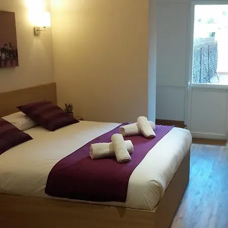 Travel 3* Barcelona