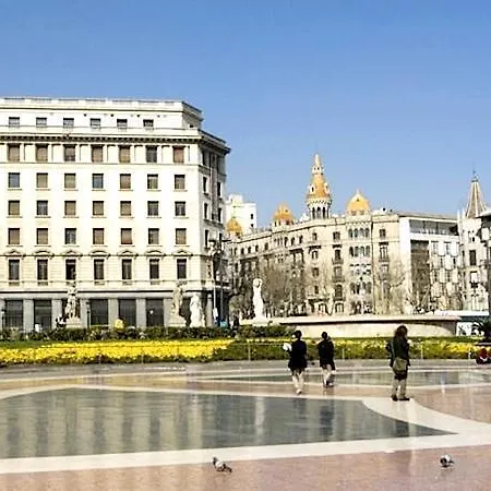 Izaila Plaza Catalunya 3*