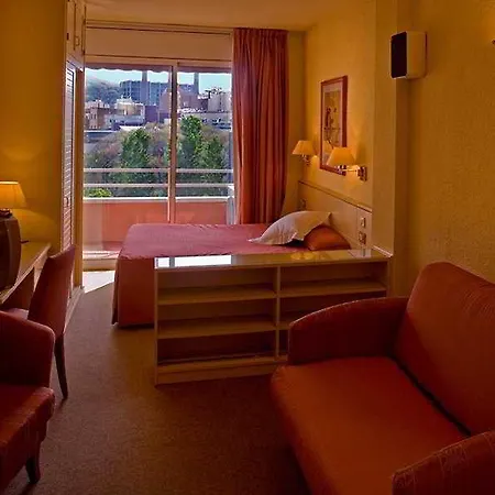 Sixties Rambla Hotel 3*