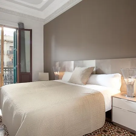 Rent Near Plaza De Cataluña Apartamento *