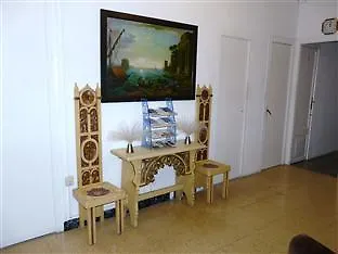 بنسيون أروسا بيت ضيافة برشلونة