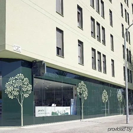 Yays Sagrera Boutique Apartamento *