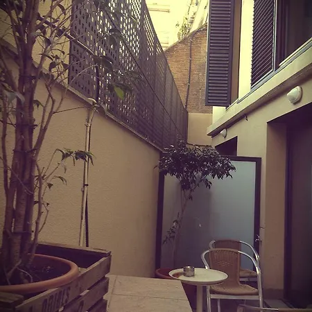Don Moustache Boutique Albergue Barcelona