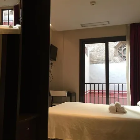 Numa Brio Aparthotel Barcelona