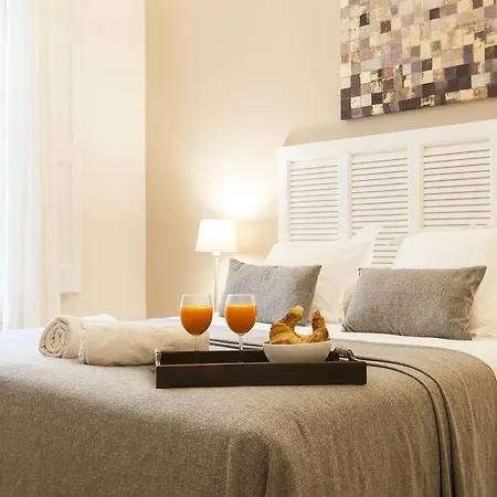 Aspasios Urquinaona Apartmán *