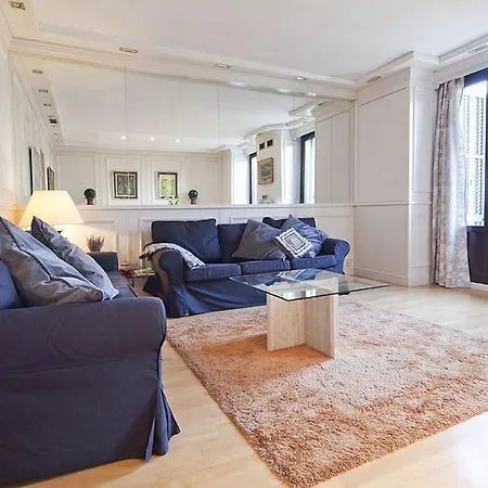 Aspasios Gran Via Apartamento *