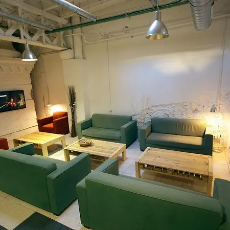 Bed & Bike Hostel *