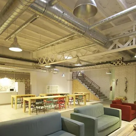 Bed & Bike Hostel