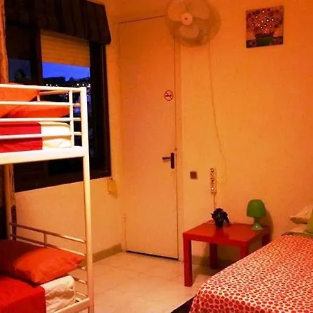 Pensión & Cozy Residencia De Estudiantes Barcelona