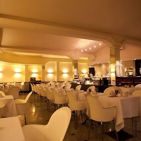 Arc La Rambla 3*