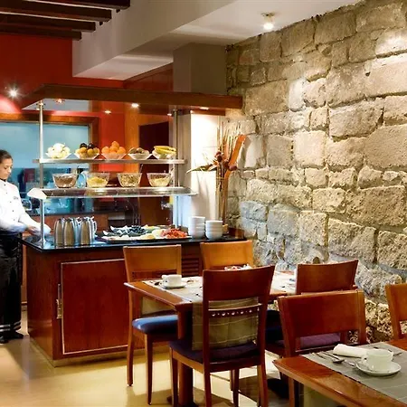 H10 Raco Del Pi Hotel Barcelona
