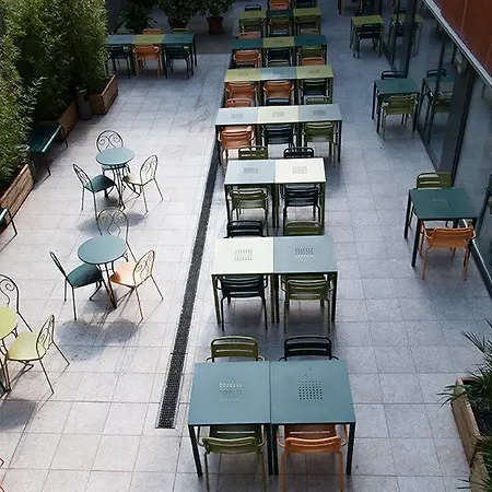 Pere Tarrés Hostal *