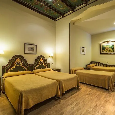 Meson Castilla Atiram 3* Barcelona