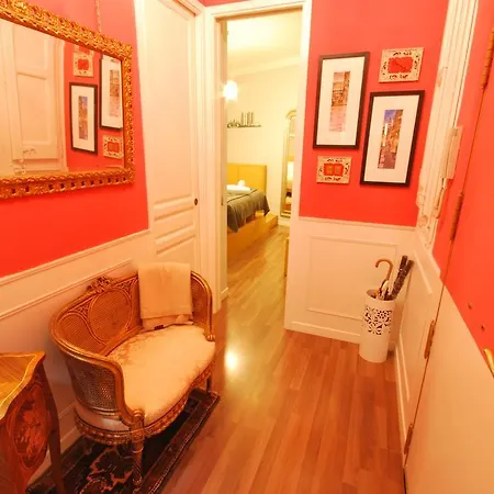 Apartament Gaudi Sdb