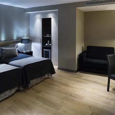 Catalonia Avinyo 3*
