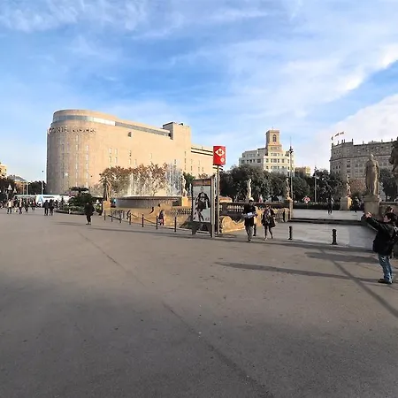 Plaza Catalunya Apart *
