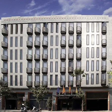 Sunotel Aston Hotel