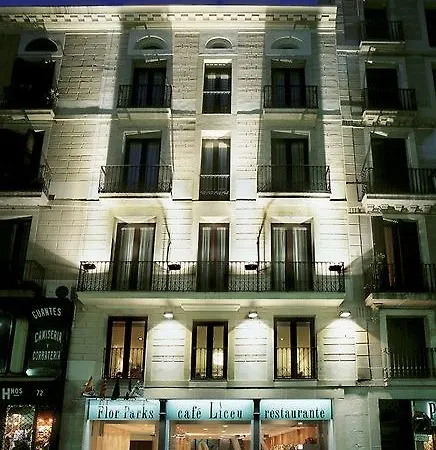 Hotel Flor Parks 3*