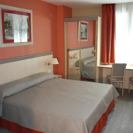 Sunotel Club Отель 4*