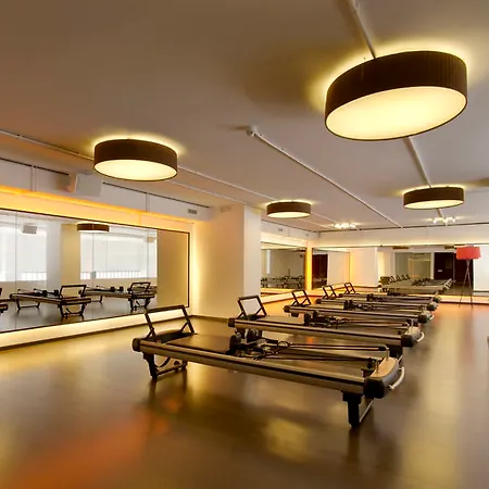 Apart-hotel Castro Exclusive Residences Spa Sagrada Familia 5*