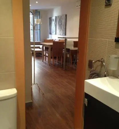 Tendency Plaza Espana Apartment