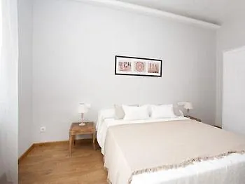 Two Sisters Apartment