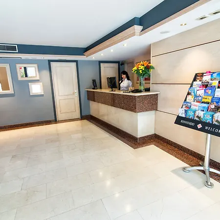 Hotel Sunotel Aston 3*