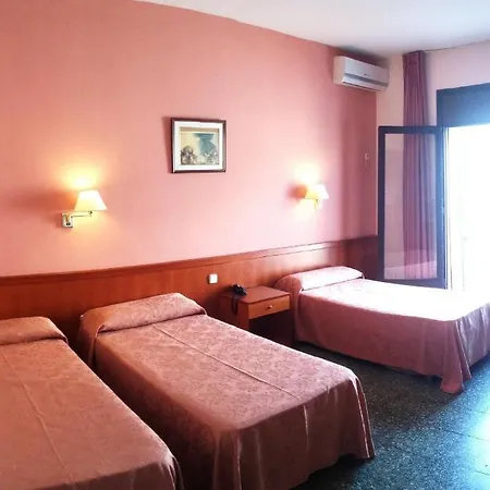 Hotel Cuatro Naciones 2*