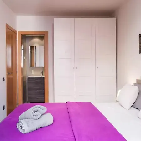 Tendency Plaza Espana Apartment *