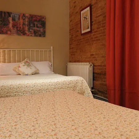 Casa de hóspedes Orleans 2*