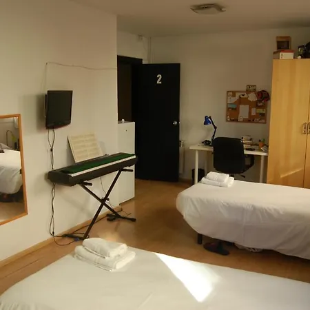 Residencia Universitaria Augusta Appartamento *