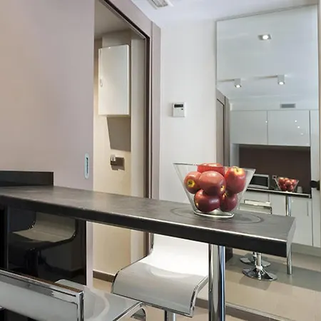 Aparthotel Fifteen Barcellona