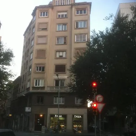 Residencia Universitaria Augusta Appartamento *