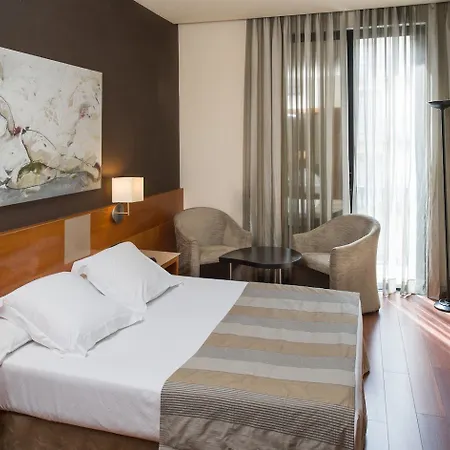 Hotel Catalonia Plaza Catalunya 4*