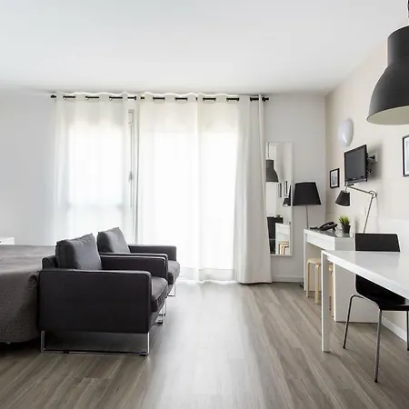 Residencia Universitaria Resa Campus Del Mar * Barcellona