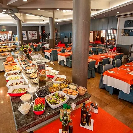Hotel El Bruc Отель