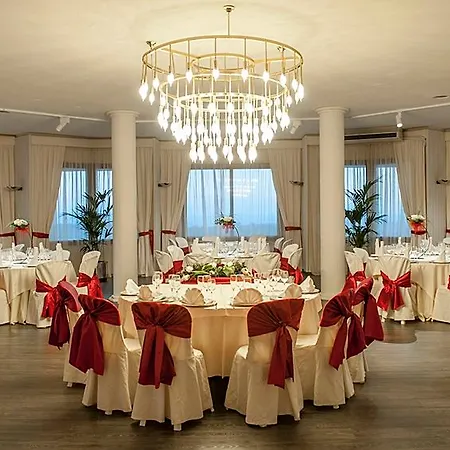 Hotel El Bruc 4* Эль-Брук