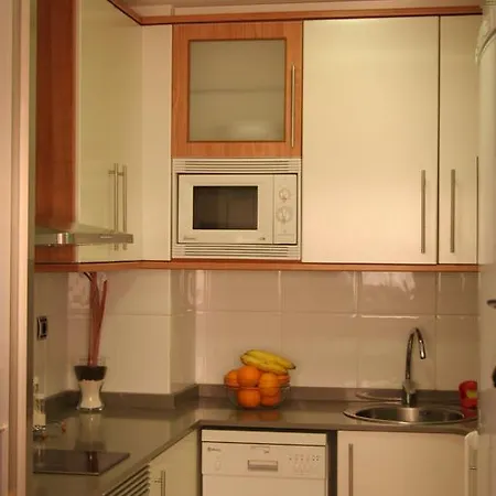 Aparthotel Arago565