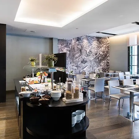 Catalonia Catedral Hotel 4*