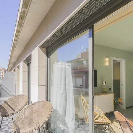 Yays Sagrera Boutique Apartamento