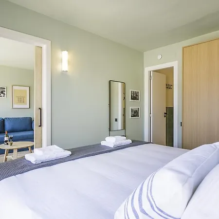 Yays Sagrera Boutique Apartamento