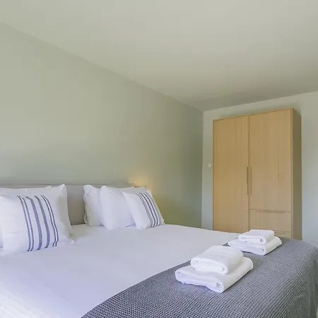 Yays Sagrera Boutique Apartamento