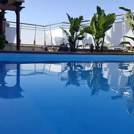 Acacia 4*