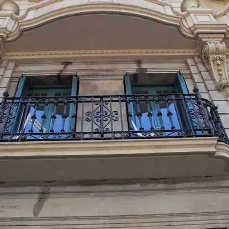 Pensión Que Tal 2*