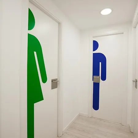 Hostel Rocket Gracia Barselona